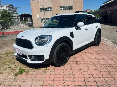 Usata Mini Cooper Countryman 116 CV (85 kW) 2018 Bianco SUV