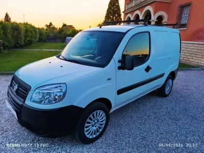 Usata Fiat Doblò Active 84 CV (61 kW) 2010 Bianco Monovolume