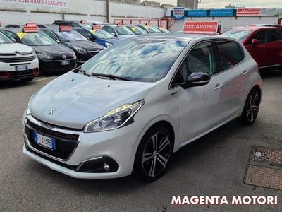 Usata Peugeot 208 S 110 CV (80 kW) 2016 Bianco perlato Utilitaria