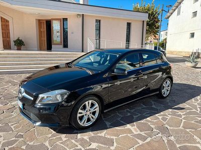 Usata Mercedes A200 136 CV (100 kW) 2016 Nero Berlina