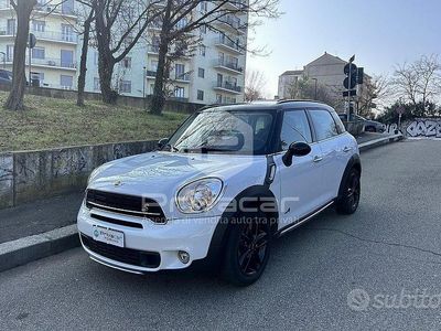 Usata Mini Cooper SD Countryman Business 143 CV (105 kW) 2014 Bianco SUV