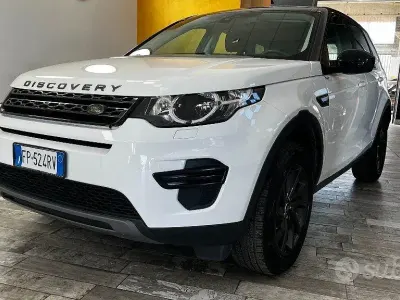 Usata Land Rover Discovery Sport SE 150 CV (110 kW) 2018 Bianco SUV