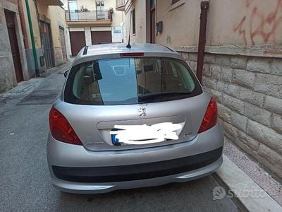 Usata Peugeot 207 70 CV (51 kW) 2008 Berlina