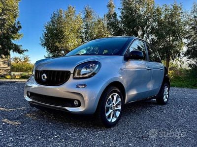 Grigio Usata 2016 Smart ForFour Passion Utilitaria | 9900 € (Buon prezzo)