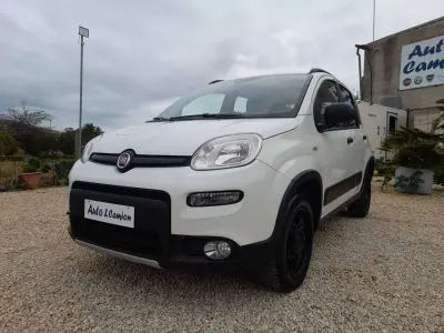 Usata Fiat Panda 4x4 86 CV (63 kW) 2020 Bianco Utilitaria