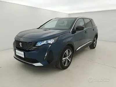 Gebraucht Peugeot 5008 Allure 131 PS (96 kW) 2022 Blau SUV