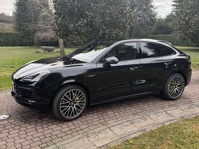 Usata Porsche Cayenne Platinum Edition 462 CV (339 kW) 2022 Nero SUV