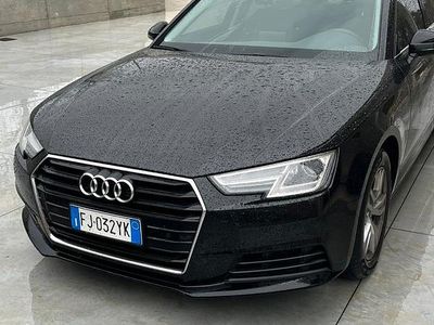 Usata Audi A4 Business 150 CV (110 kW) 2017 Nero Station wagon