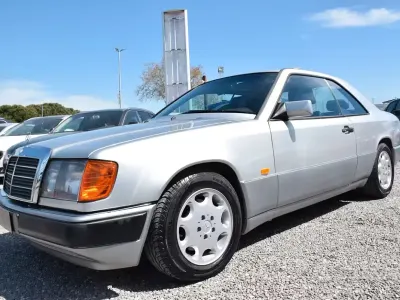 Usata Mercedes 300 231 CV (169 kW) 1991 Grigio Coupé
