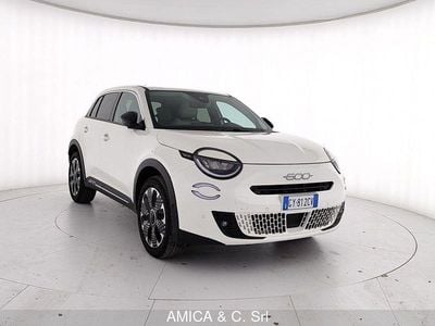 Usata Fiat 600 La Prima 101 CV (74 kW) 2025 Grigio SUV