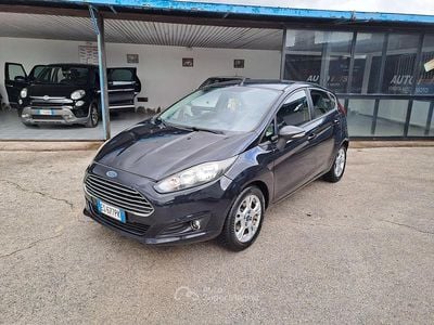 Usata Ford Fiesta 75 CV (55 kW) 2013 Utilitaria