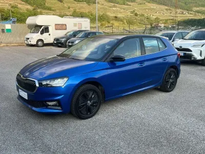 Usata Skoda 110 R Style 110 CV (80 kW) 2024 Blu Berlina