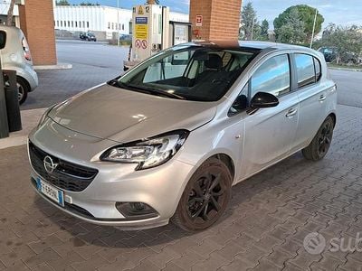 Grigio Usata 2016 Opel Corsa Berlina | 4500 € (Buon prezzo)