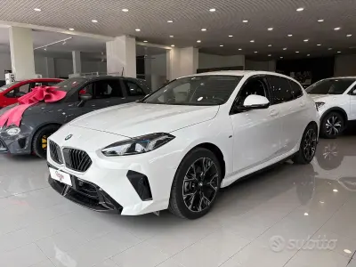 Usata BMW 120 M Sport 163 CV (119 kW) 2025 Alpine white Utilitaria