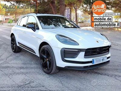 Usata Porsche Macan 265 CV (194 kW) 2023 Bianco perlato SUV
