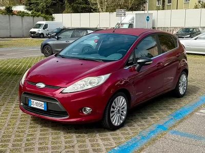 Usata Ford Fiesta Titanium 82 CV (60 kW) 2009 Utilitaria