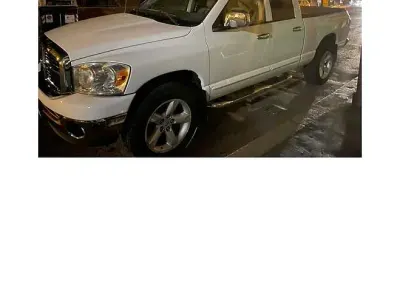 Usata Dodge Ram 238 CV (175 kW) 2007 Bianco Pick-up