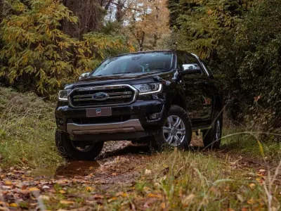 Usata Ford Ranger Limited 170 CV (125 kW) 2023 Nero Pick-up