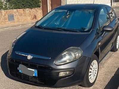 Grigio Usata 2011 Fiat Punto Evo Utilitaria | 4000 € (Buon prezzo)