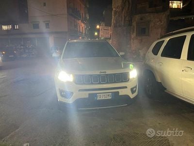 Usata Jeep Compass Limited 140 CV (102 kW) 2019 Bianco SUV