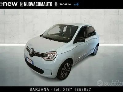 Usata Renault Twingo Techno 60 kW (82 CV) 2023 Bluazzurro Utilitaria