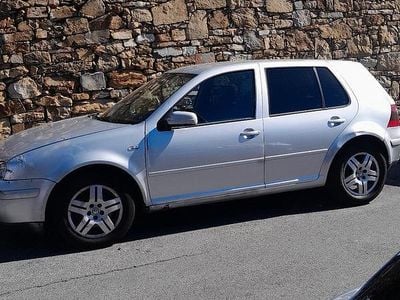 Begagnad VW Golf IV 130 HK (95 kW) 2003 Grå Sedan