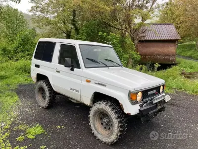 Usado Toyota Land Cruiser 86 CV (63 kW) 1989 Blanco SUV