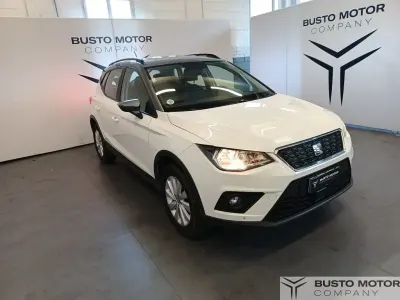 Usata Seat Arona Style 95 CV (69 kW) 2017 Bianco / pastello SUV