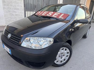 usata Fiat Punto 1,3 MULTIJET KM CERT FULL OPT X NEO PATENATI NOR ITALIA