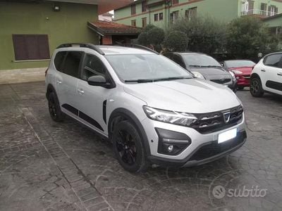 Usata Dacia Jogger Extreme 101 CV (74 kW) 2022 Grigio Monovolume