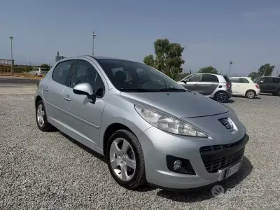 Usata Peugeot 207 Allure 112 CV (82 kW) 2012 Grigio Berlina