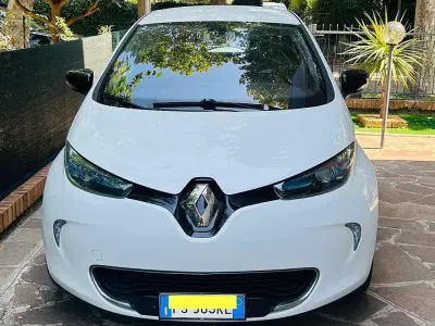 Usata Renault Zoe Intens 42 kW (58 CV) 2014 Bianco Utilitaria