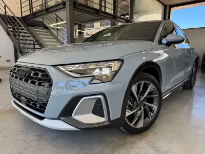 Usata Audi A3 Advanced Plus 150 CV (110 kW) 2025 Grigio freccia metallizzato Berlina