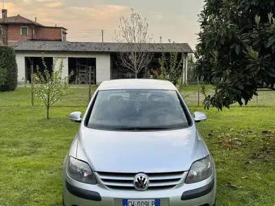 Usata VW Golf Plus Cross Trendline 75 CV (55 kW) 2005 Grigio Berlina