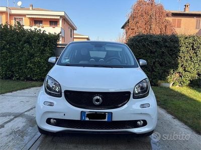 Usata Smart ForFour Passion 71 CV (52 kW) 2016 Bianco Utilitaria