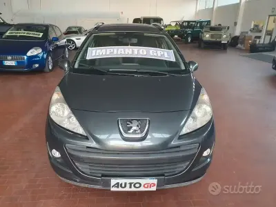 Usata Peugeot 207 73 CV (53 kW) 2010 Grigio Station wagon