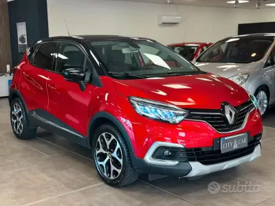 Usata Renault Captur 90 CV (66 kW) 2019 Rosso SUV