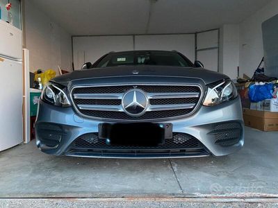 usata Mercedes E220 E 220 d 4Matic Auto Premium