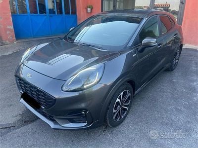 Usata Ford Puma ST-Line 120 CV (88 kW) 2020 Grigio SUV