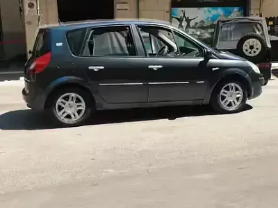 Usata Renault Scenic E-Tech 106 CV (77 kW) 2008 Monovolume