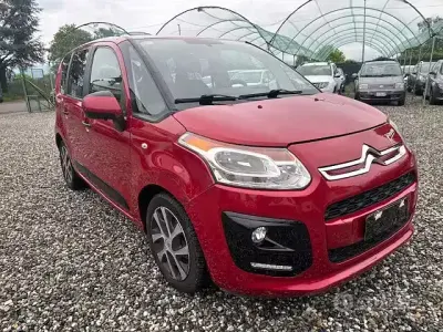 Occasion Citroën C3 Picasso Seduction 92 ch (67 kW) 2013 Rouge Monospace