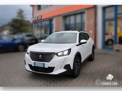 Usata Peugeot 2008 Allure 110 CV (80 kW) 2021 Bianco SUV