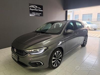 Usata Fiat Tipo S 119 CV (87 kW) 2016 Grigio Berlina