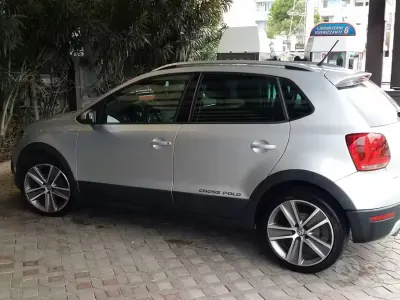 Usata VW Polo Cross 80 CV (58 kW) 2007 Grigio Utilitaria