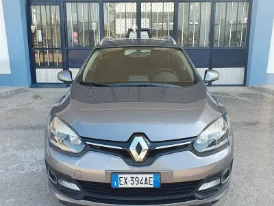 Usata Renault Mégane GrandTour 110 CV (80 kW) 2014 Grigio Station wagon
