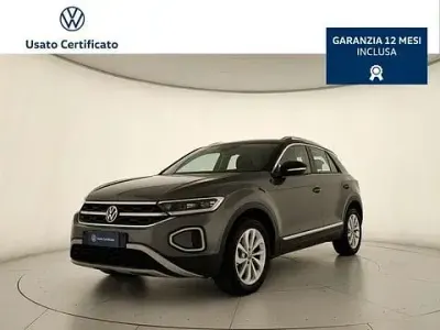 Usata VW T-Roc Style 116 CV (85 kW) 2025 Grigio SUV