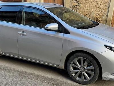 Usata Toyota Auris Hybrid Lounge 2017 Grigio Berlina