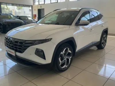Usata Hyundai Tucson 230 CV (169 kW) 2024 Bianco SUV