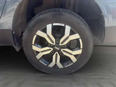 Usata Dacia Duster Journey 100 CV (73 kW) 2023 Grigio scuro SUV
