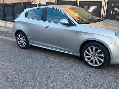 Usata Alfa Romeo Giulietta 2012 Grigio Utilitaria